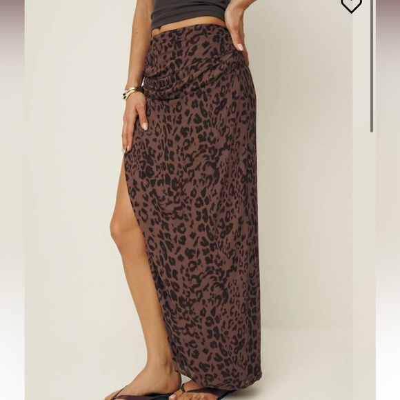 NWT reformation cheetah skirt - Picture 3 of 4